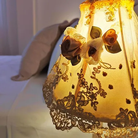 Laurel Lk In Near Airport Rhodes